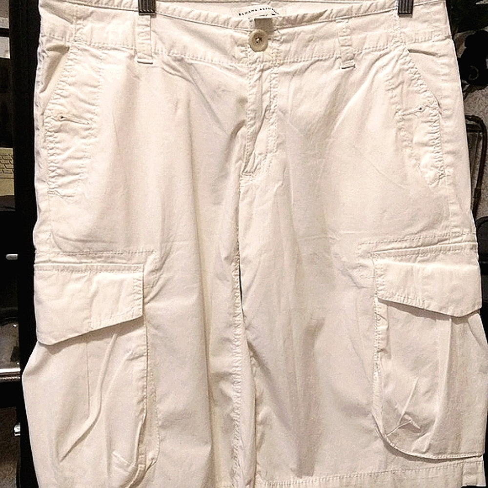 Banana Republic  cargo shorts